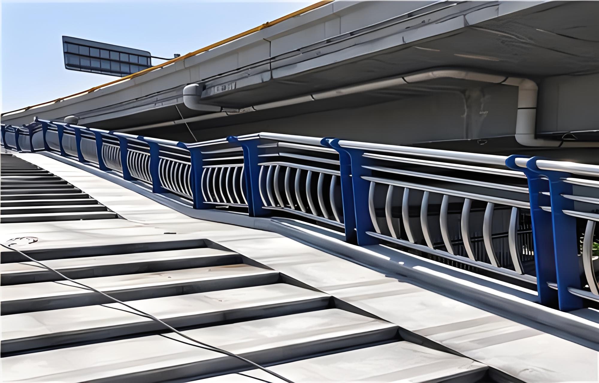 新乡不锈钢桥梁护栏维护方案：确保安全，延长使用寿命